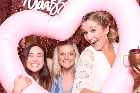 Smirk Photobooth Co. .